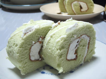 ポトフ・フライドポテト・仙台杜のずんだロールケーキ・かまぼこ