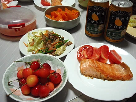 銀ざけのバジルソース・肉野菜炒め・さくらんぼ・スタミナ源たれ・辛味家