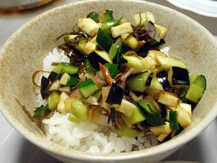 山形のだし・鶏挽き肉の大葉巻き・栄養豆腐・茄子浅漬け