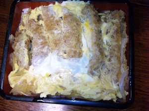 カツ丼食べて勝つべし!!