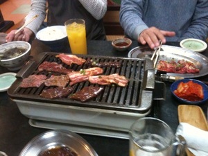 肉を焼く!!