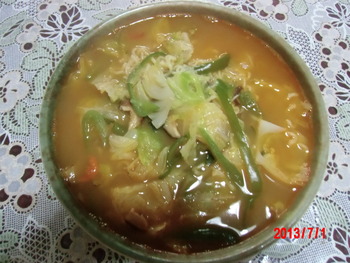 本日の出来事。お昼の食事は辛ラーメン